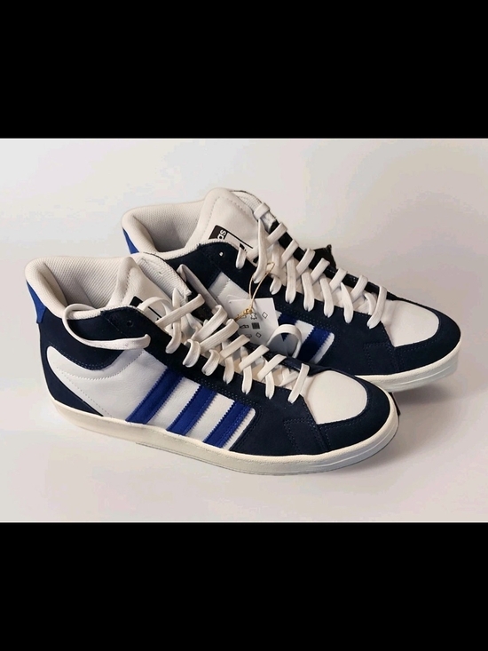 adidas Other - Adidas Superskate Skate Shoe In 10.5 Men Or 11.5 Women